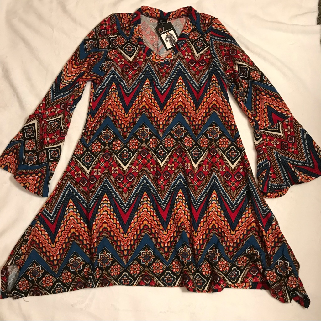 Winwin Flared Bottom Tunic